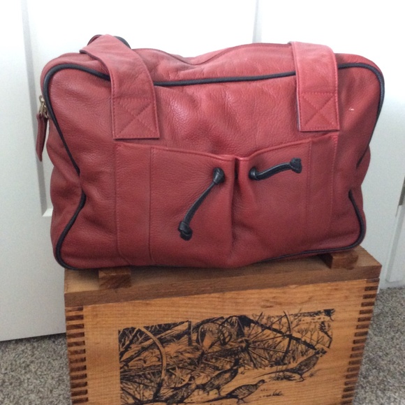 JP Ourse & Cie Handbags - JP Ourse Duffle Weekender - Berry & Black